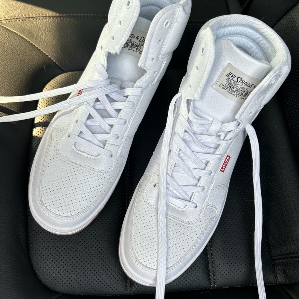 Levi's White High-Top Sneakers Minimalist Design